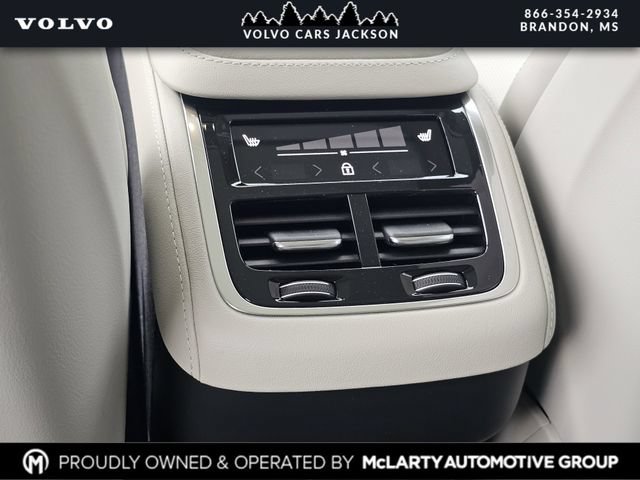 New 2026 Volvo XC90 B6 Ultra w/ Lounge Package AWD/4WD image 16