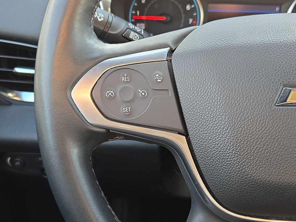 Used 2023 Chevrolet Traverse LT image 26