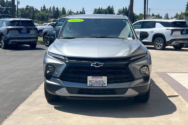 Used 2023 Chevrolet Blazer LT w/ Midnight/Sport Edition FWD image 9