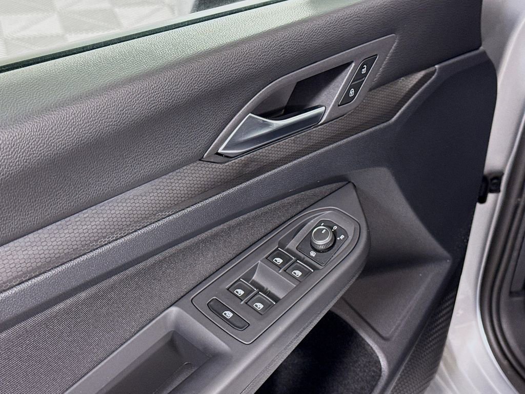 Used 2022 Volkswagen GTI S image 17