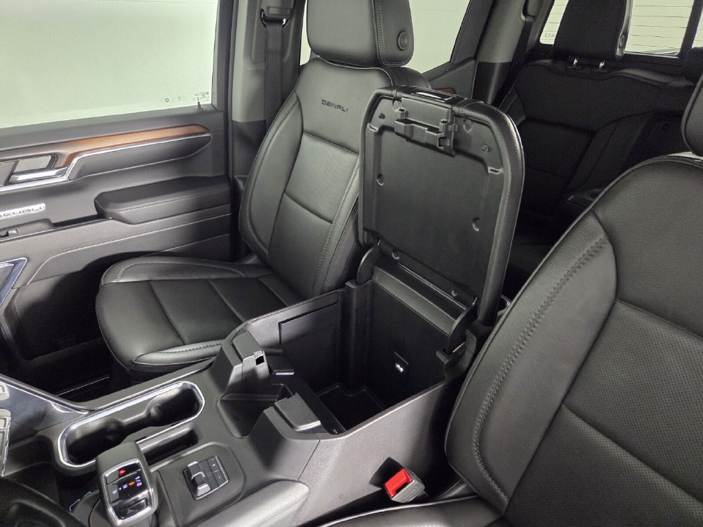 Used 2024 GMC Sierra 1500 Denali w/ Technology Package RWD image 22