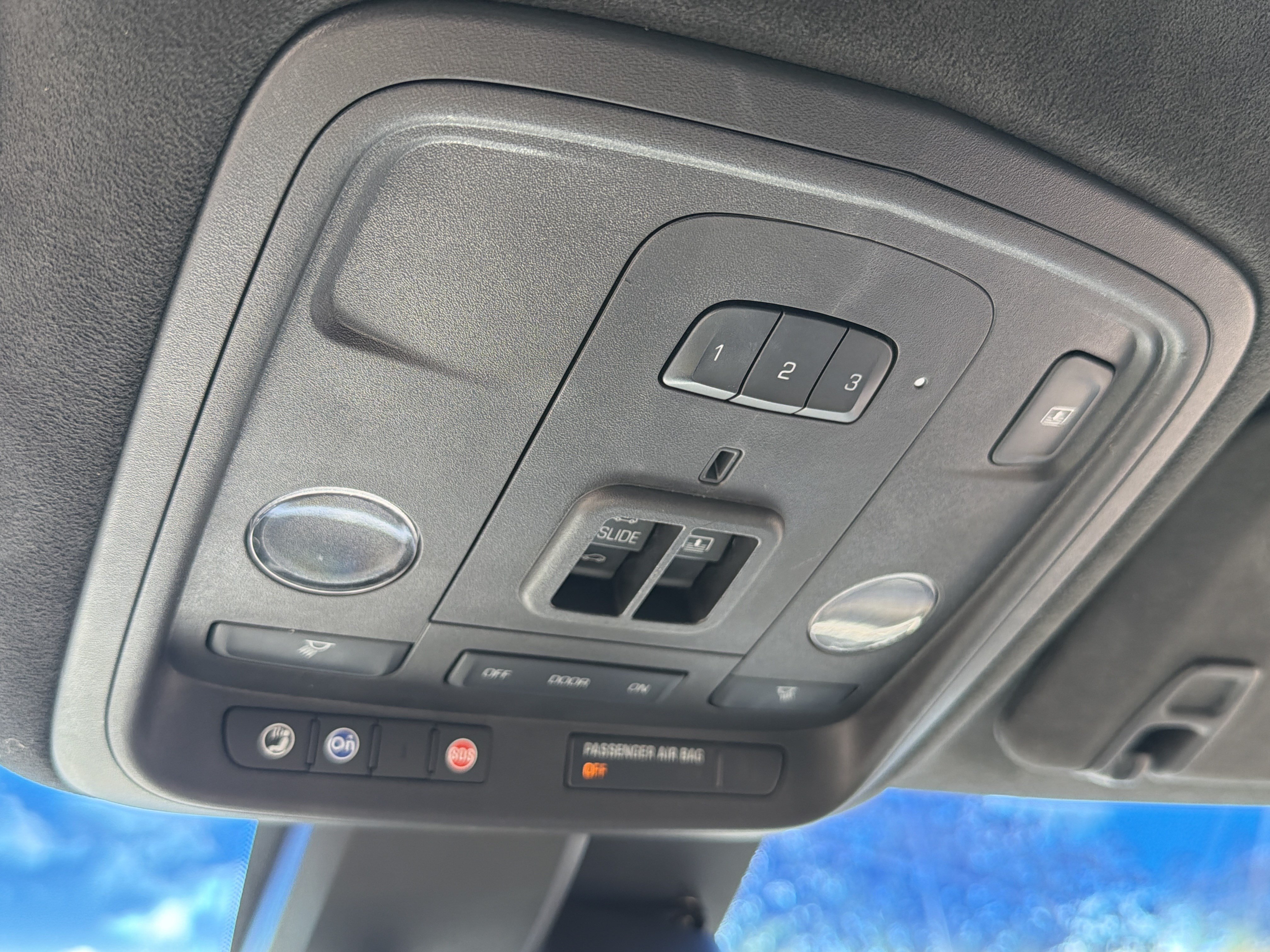 Used 2016 Cadillac XTS Platinum FWD image 19