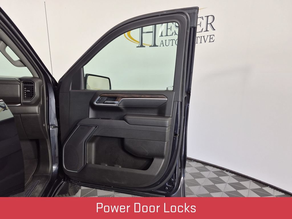 Certified 2025 GMC Sierra 1500 SLT AWD/4WD image 28