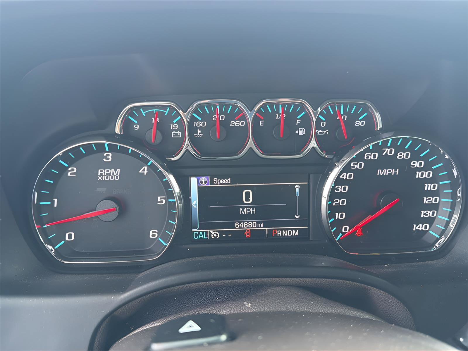 Used 2016 Chevrolet Suburban LT RWD image 5