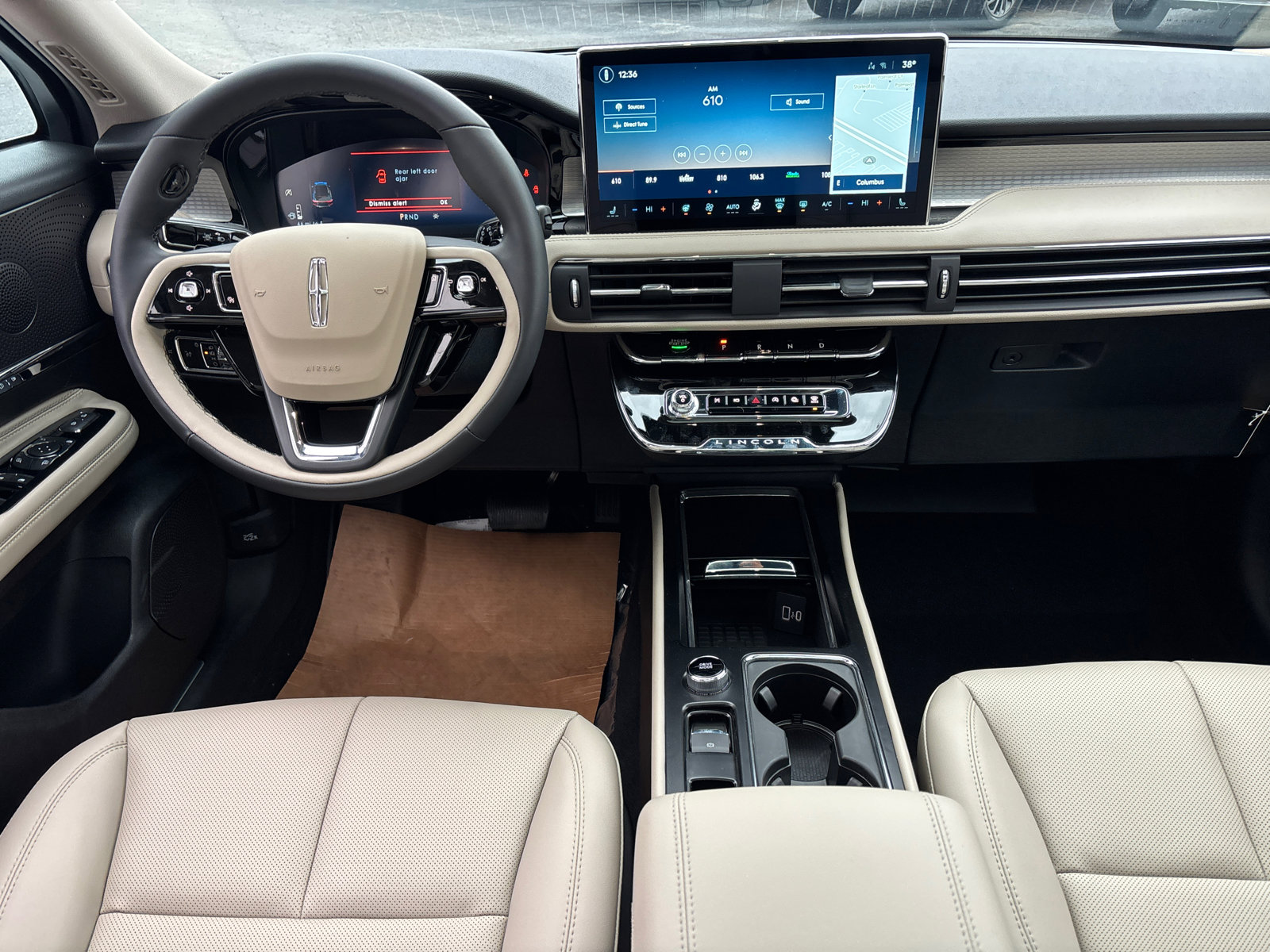 New 2026 Lincoln Corsair Premiere image 29