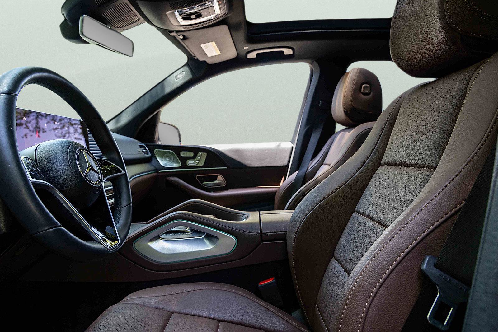 Used 2024 Mercedes-Benz GLE 350 4MATIC image 9