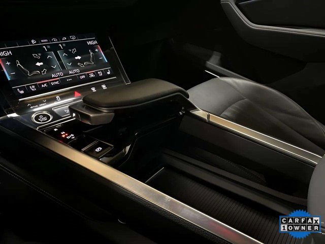 Used 2023 Audi e-tron Premium Plus image 56