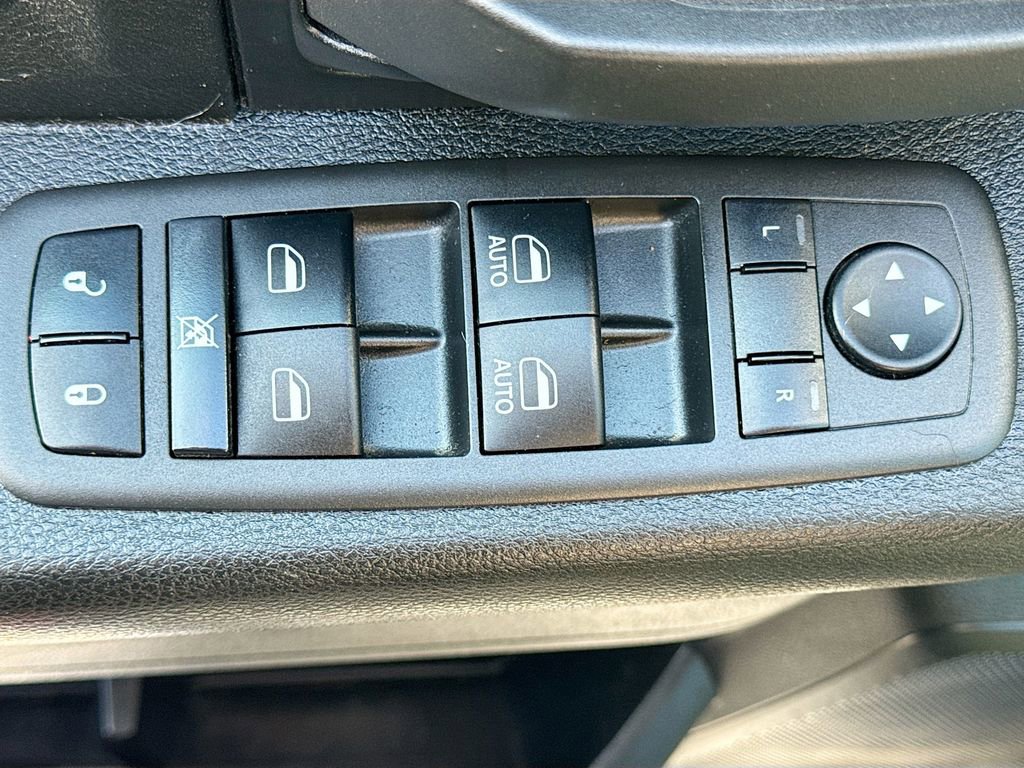 Used 2022 RAM 3500 Tradesman AWD/4WD image 19