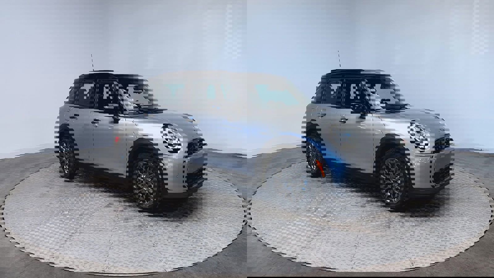 New 2026 MINI Cooper S image 2