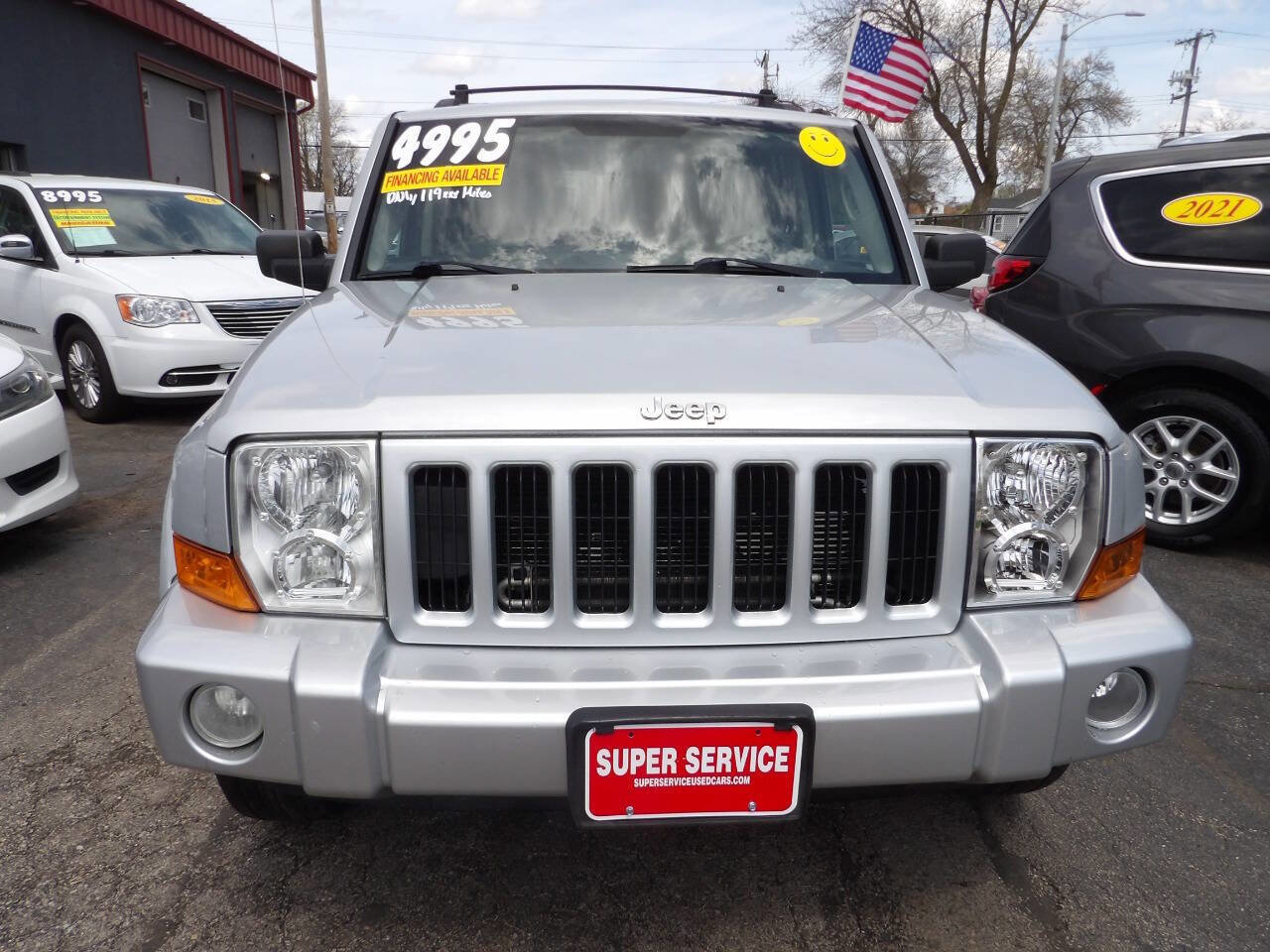 Used 2007 Jeep Commander Sport image 2