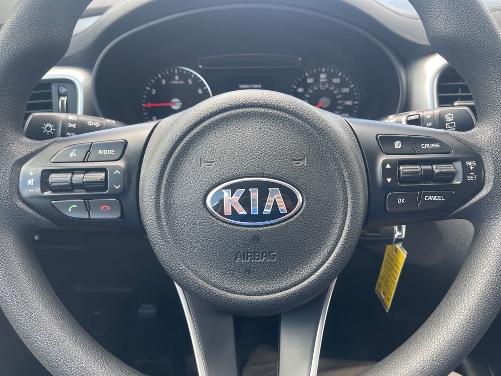 Used 2018 Kia Sorento L image 9