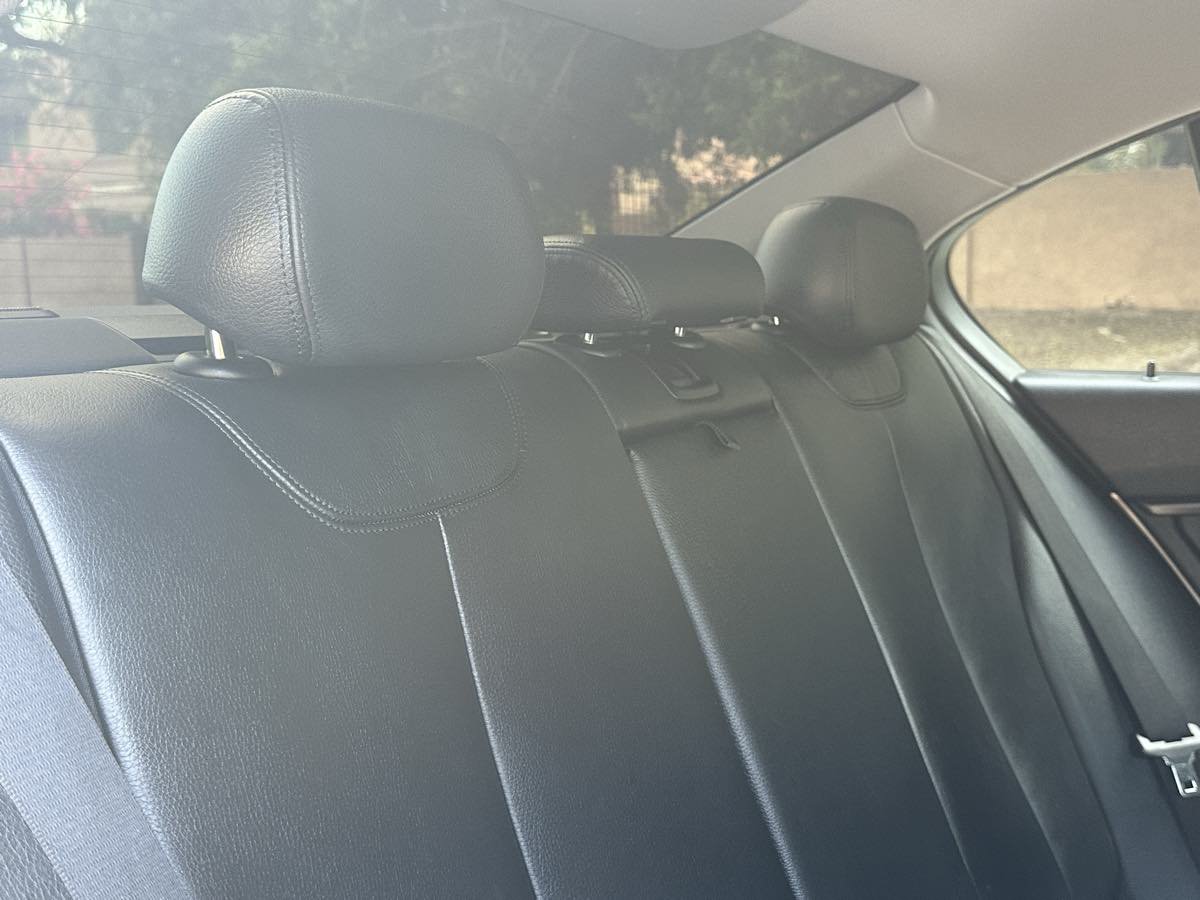 Used 2013 BMW 328i Sedan RWD image 17