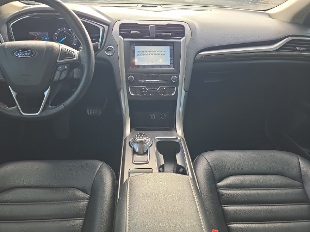 Used 2019 Ford Fusion SEL FWD image 14