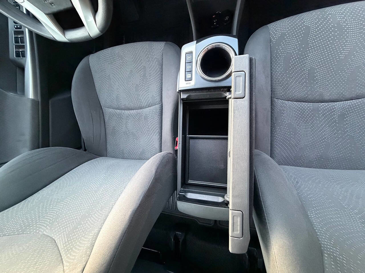 Used 2014 Toyota Prius V Three FWD image 42