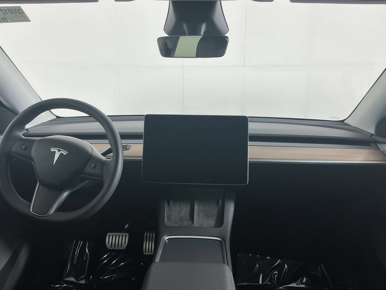Used 2025 Tesla Model Y Performance AWD/4WD image 15