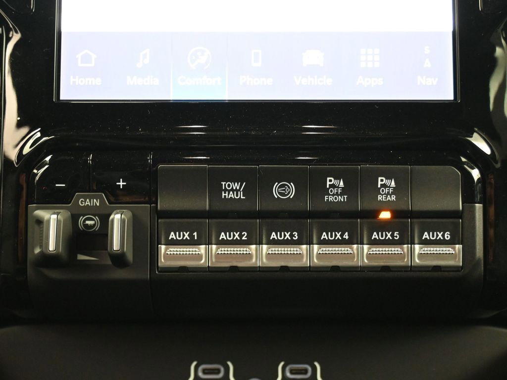 New 2026 RAM 2500 Laramie w/ Night Edition image 30