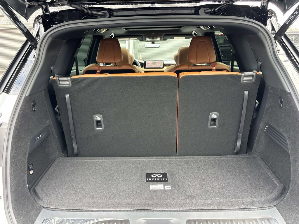 New 2026 INFINITI QX60 Autograph w/ Dark Cargo Package image 5