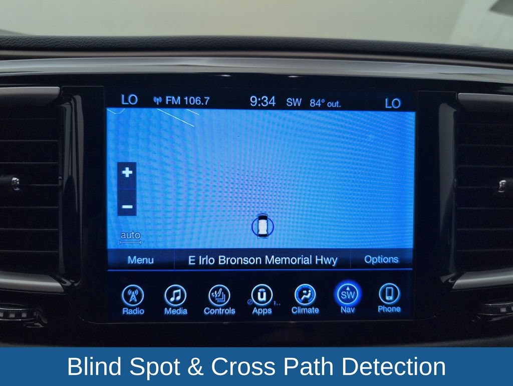 Used 2017 Chrysler Pacifica Touring-L FWD image 22