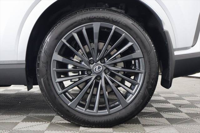Certified 2026 Lexus RX 350h w/ Convenience Package AWD/4WD image 16
