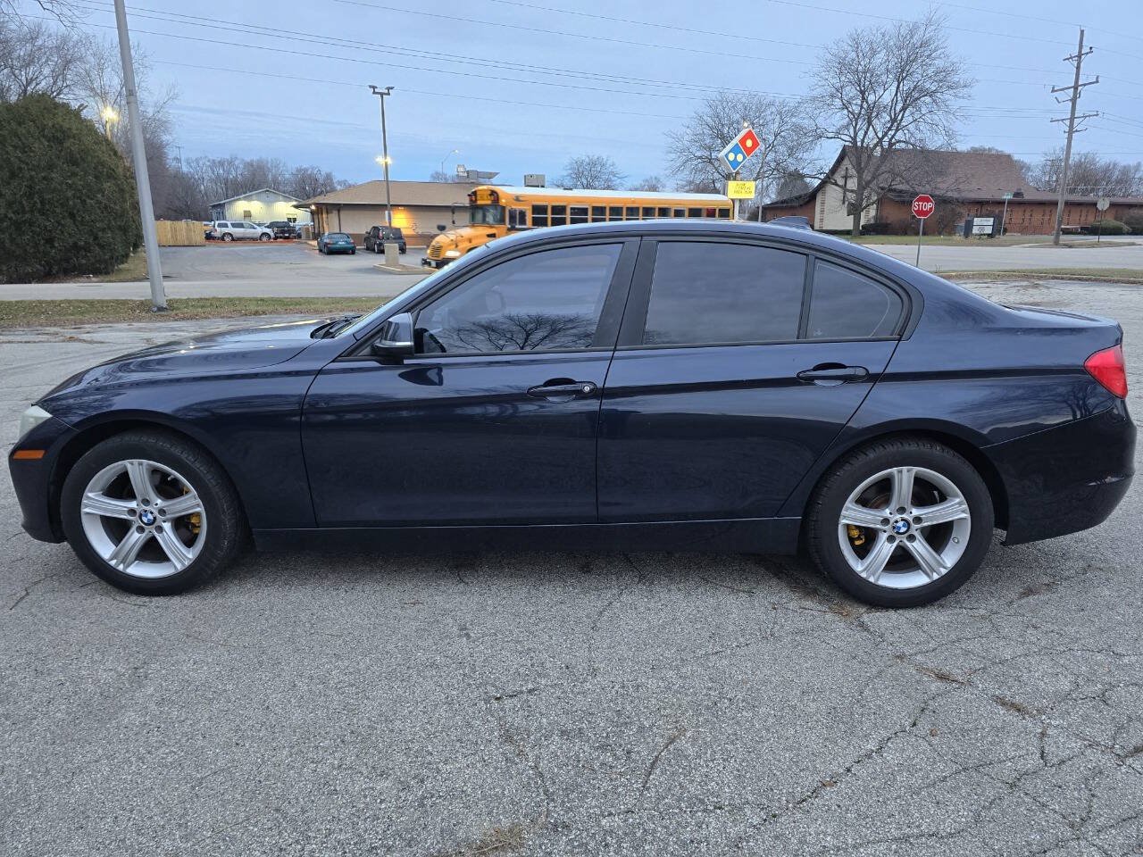 Used 2013 BMW 328i xDrive Sedan AWD/4WD image 5