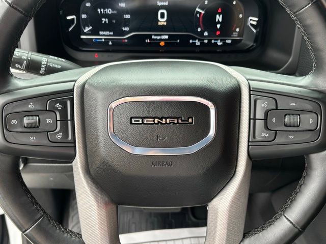 Used 2024 GMC Yukon XL Denali image 28