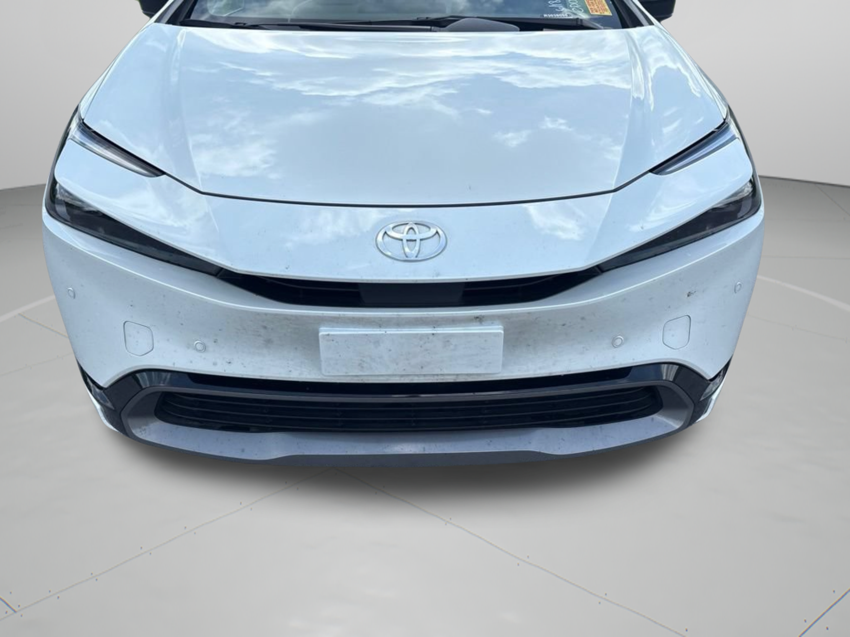 Certified 2024 Toyota Prius XLE FWD image 31