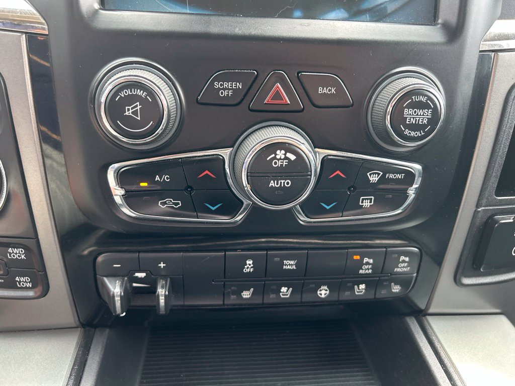 Used 2015 RAM 1500 Sport w/ Sport Premium Group AWD/4WD image 17