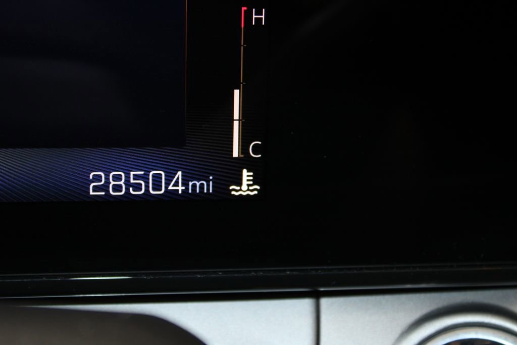 Used 2025 Chevrolet Trax LT image 31