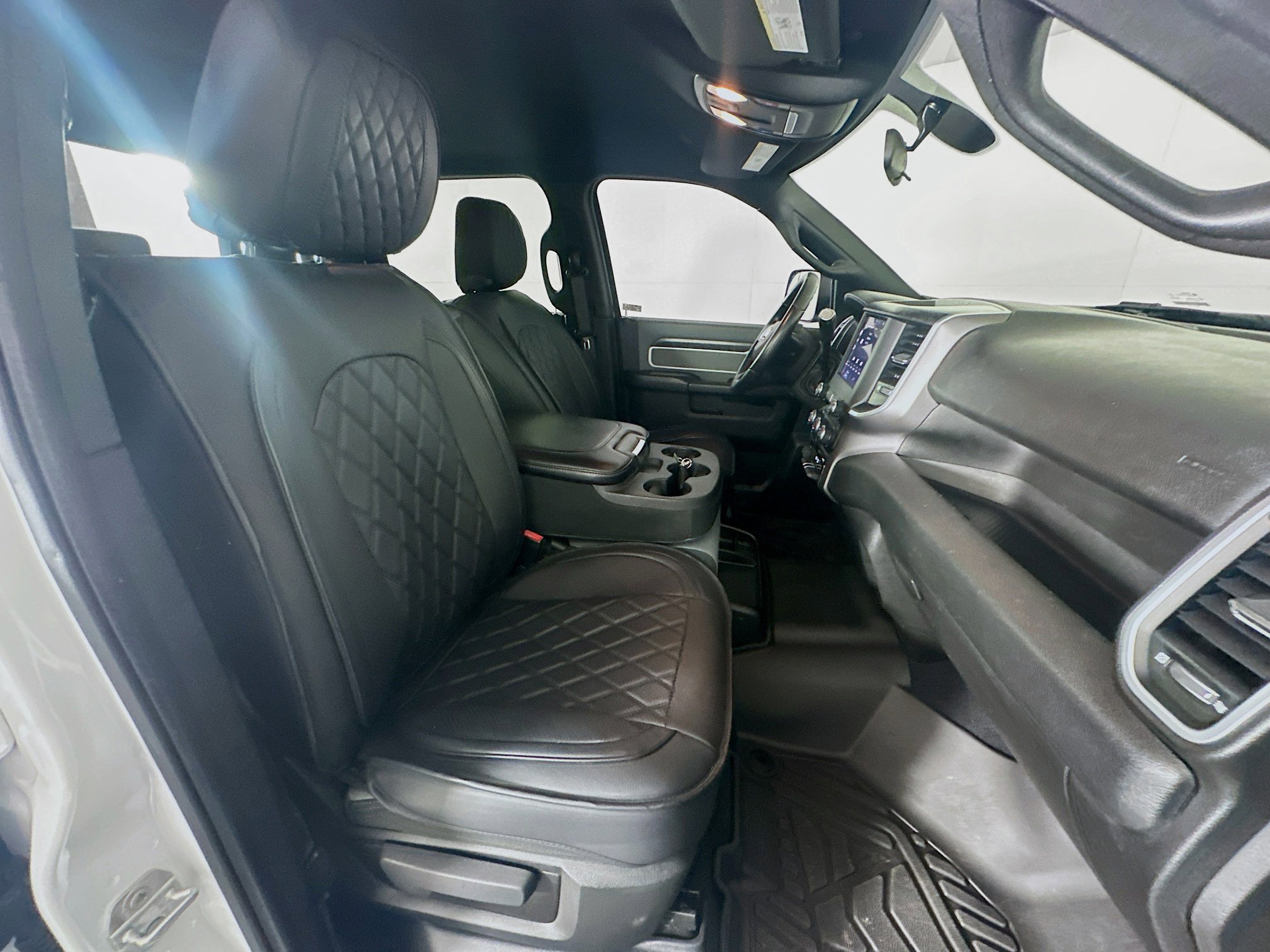 Used 2022 RAM 2500 Big Horn image 28