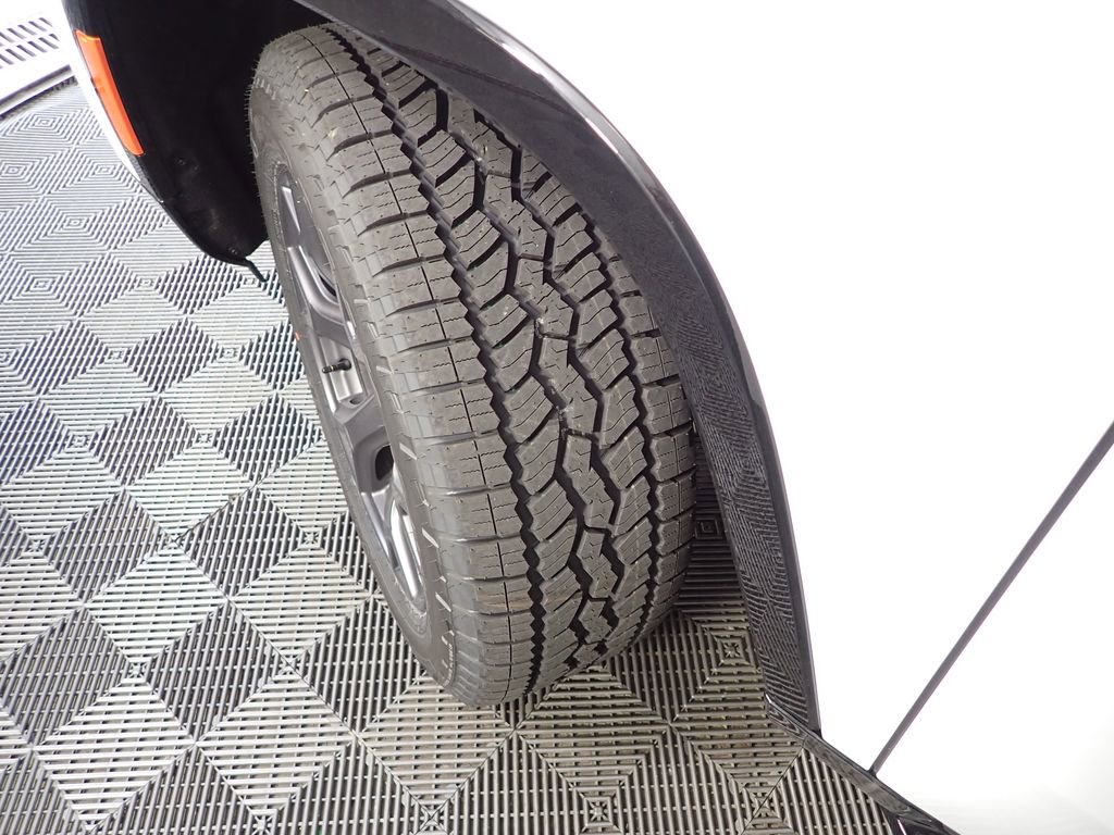 New 2026 Jeep Grand Wagoneer 4WD w/ Quick Order Packge 29V Upland image 47