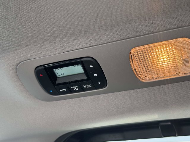 Used 2023 Honda Odyssey Touring image 42