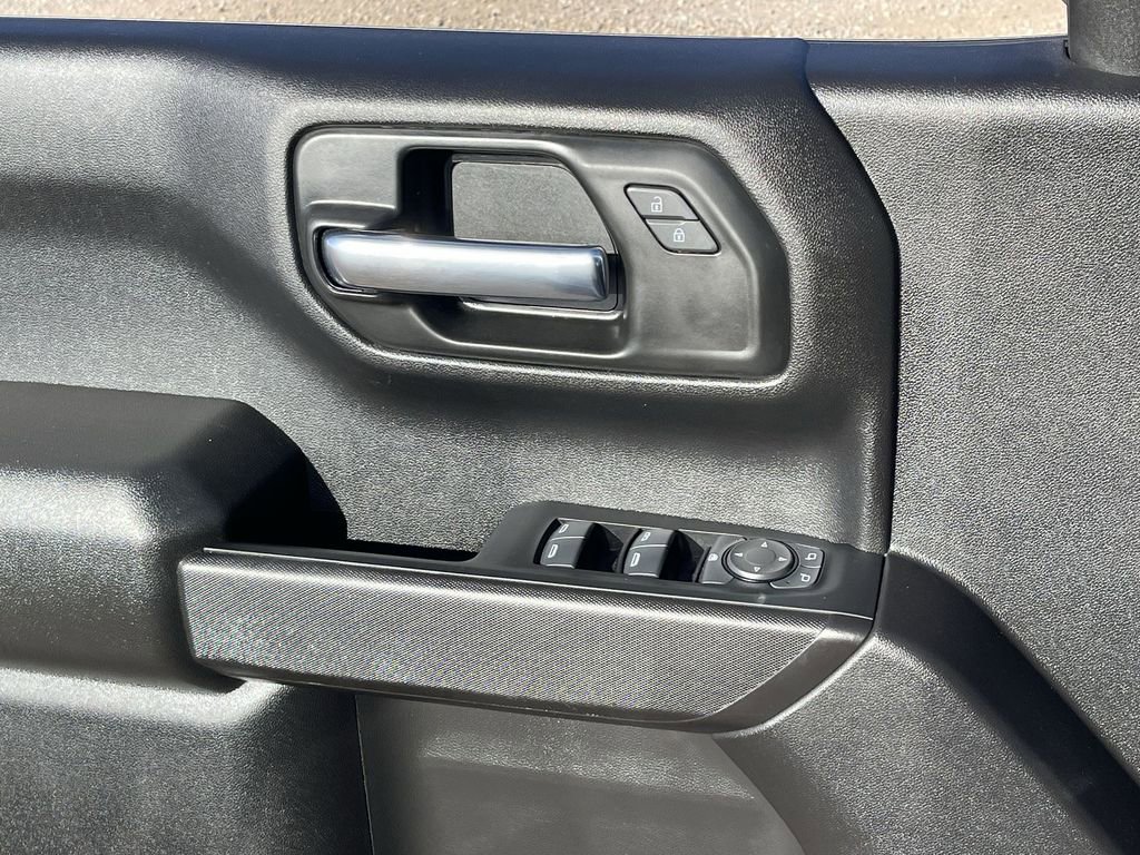 Used 2025 GMC Sierra 1500 Pro w/ Pro Value Package image 24