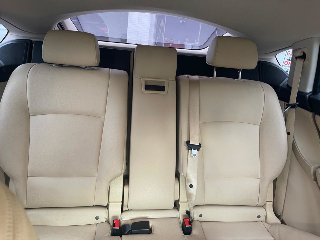 Used 2014 BMW 550i Gran Turismo RWD image 23