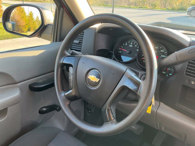 Used 2011 Chevrolet Silverado 1500 W/T RWD image 18