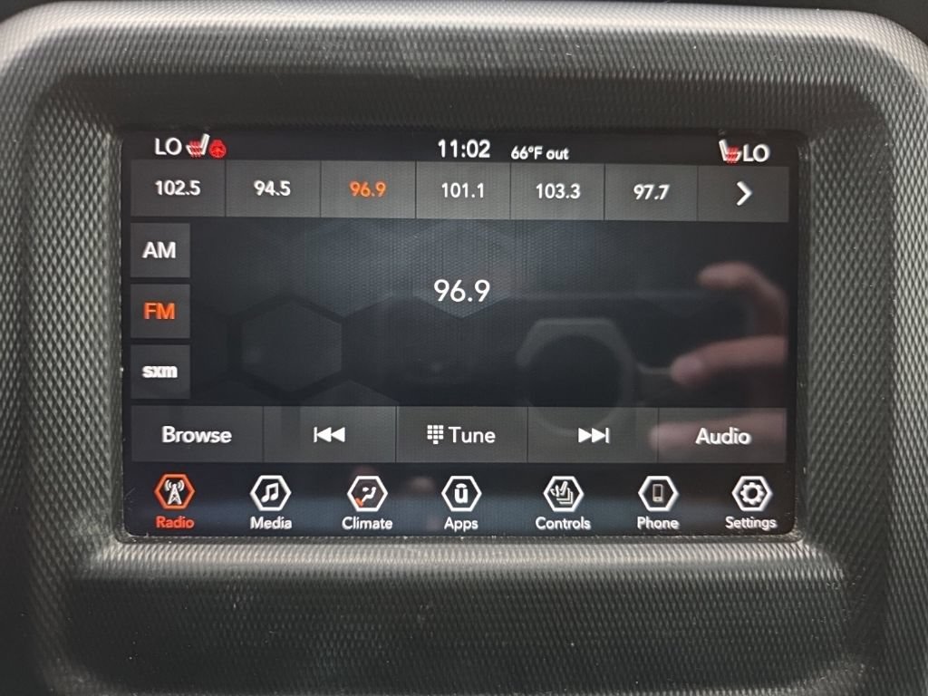 Used 2022 Jeep Wrangler Unlimited Sport AWD/4WD image 32