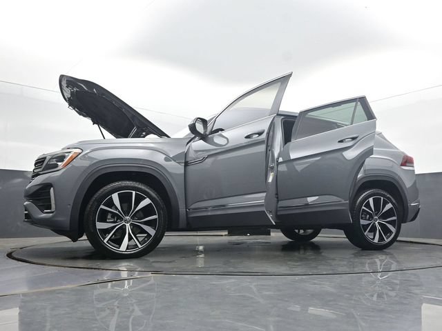 Used 2024 Volkswagen Atlas Cross Sport SEL Premium R-Line AWD/4WD image 57