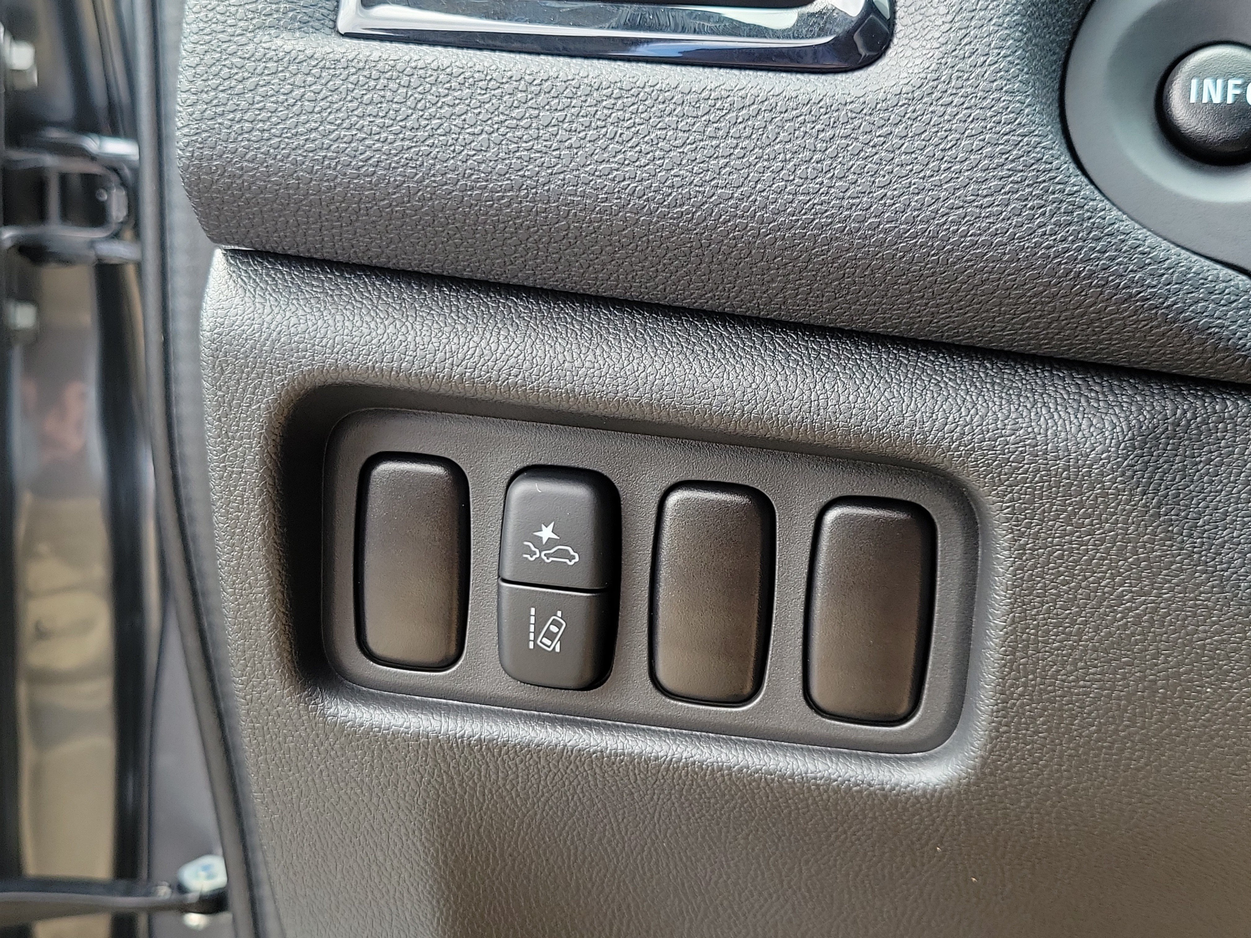 Used 2026 Mitsubishi Outlander Sport AWD image 19