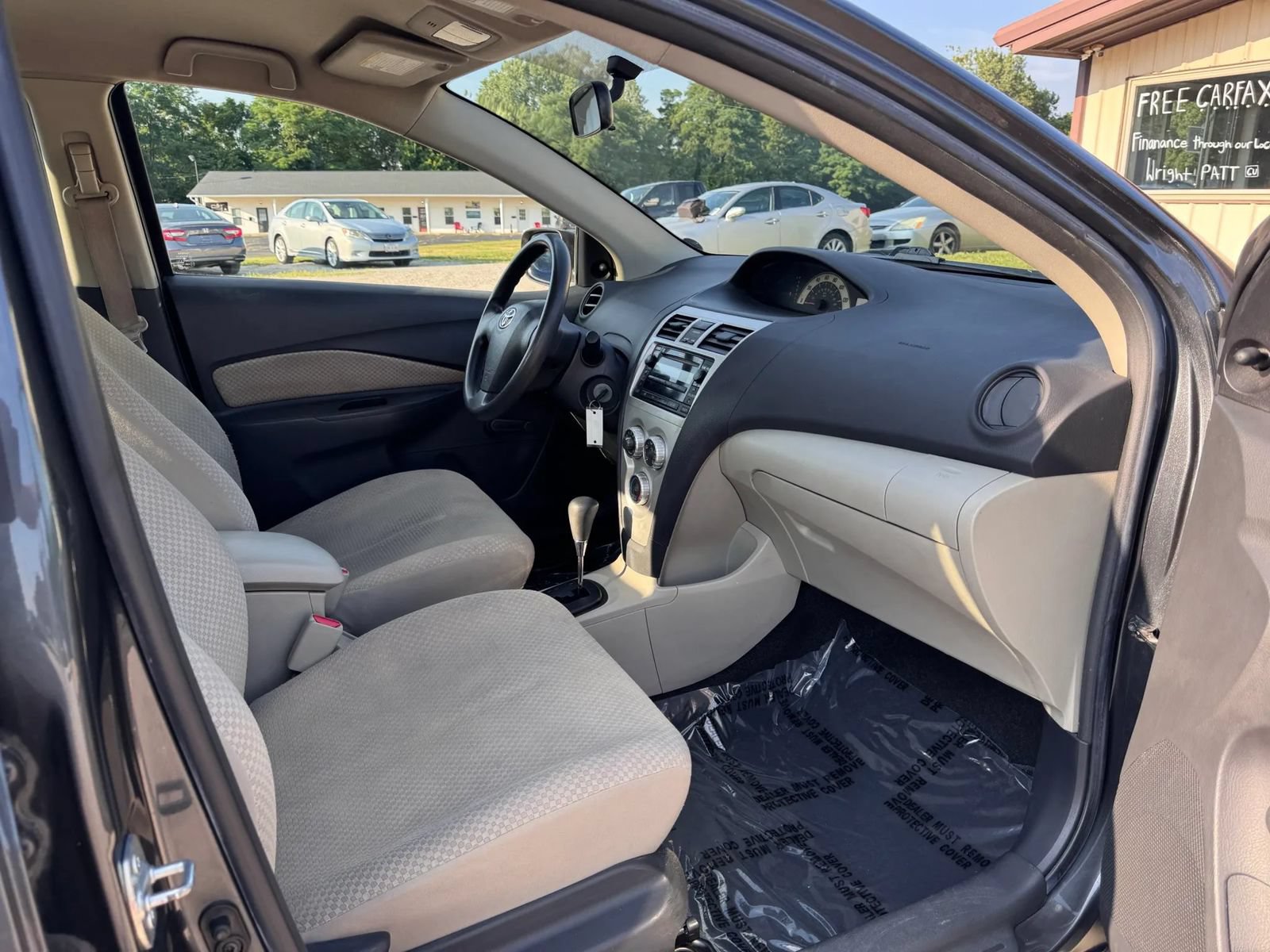 Used 2007 Toyota Yaris S FWD image 23