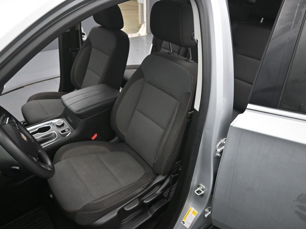 Used 2018 Chevrolet Traverse LS image 11