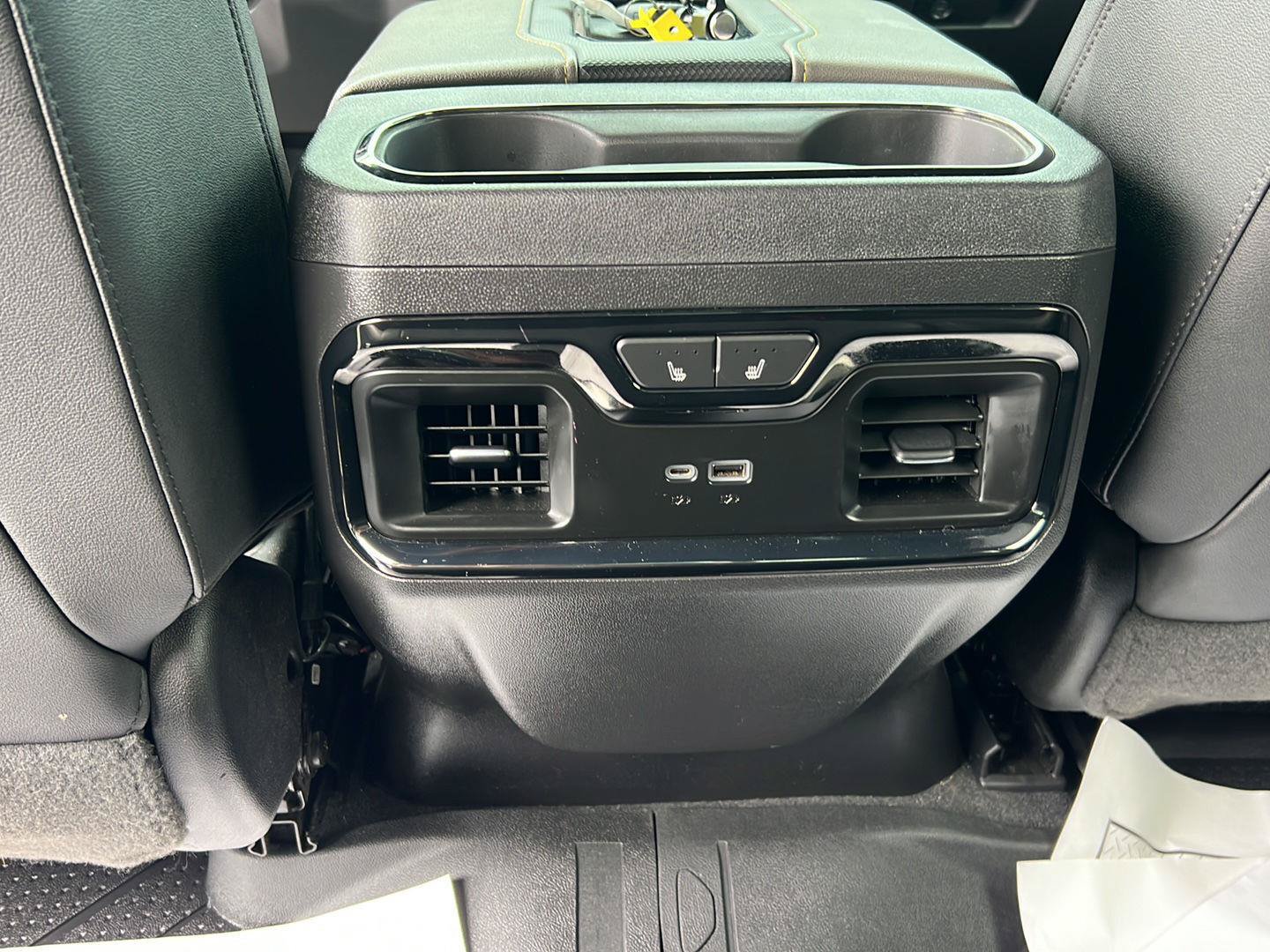 Used 2022 Chevrolet Silverado 1500 ZR2 w/ Technology Package AWD/4WD image 36
