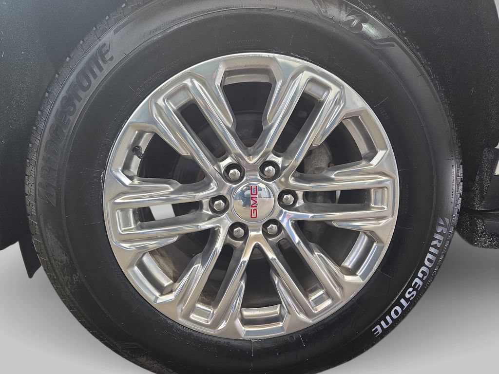 Used 2023 GMC Yukon XL SLT AWD/4WD image 36