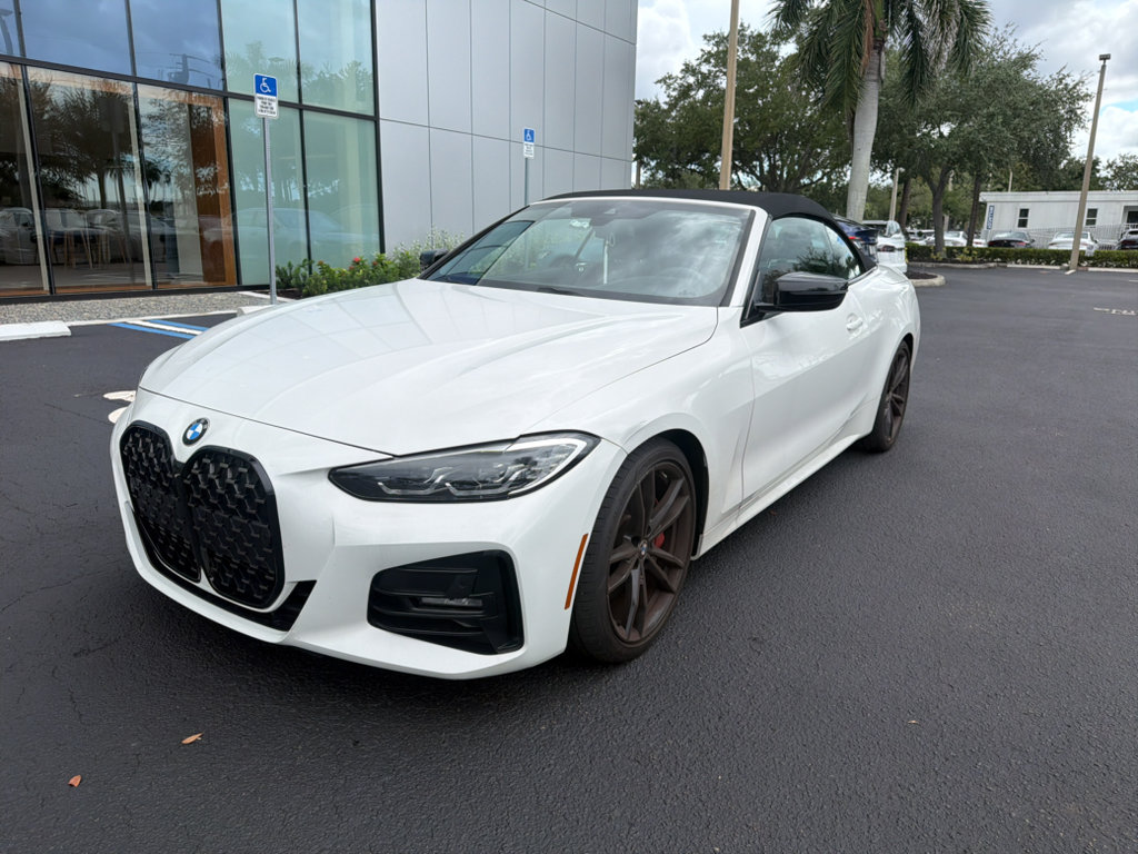 Used 2021 BMW 430i Convertible w/ M Sport Package RWD image 3