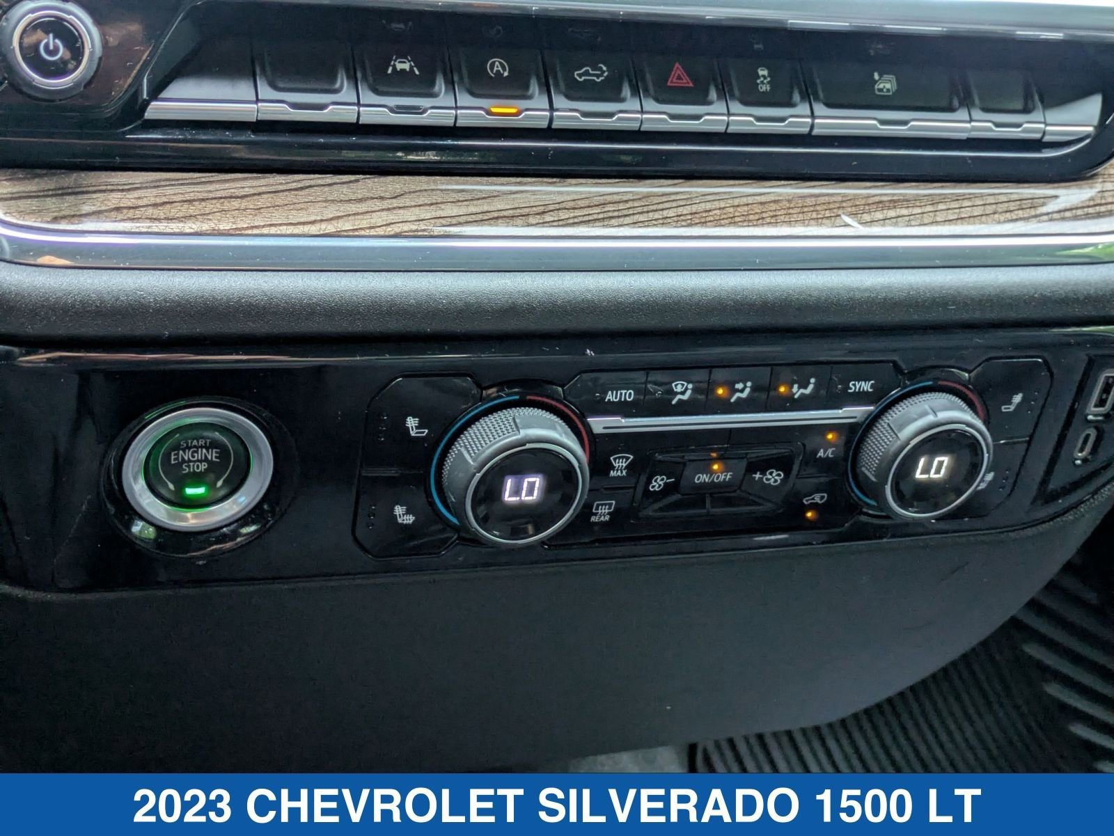 Used 2023 Chevrolet Silverado 1500 LT AWD/4WD image 25