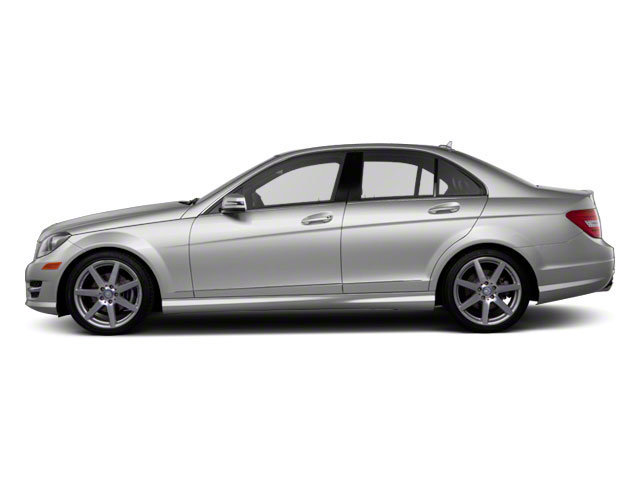 Used 2013 Mercedes-Benz C 300 4MATIC Sedan image 3