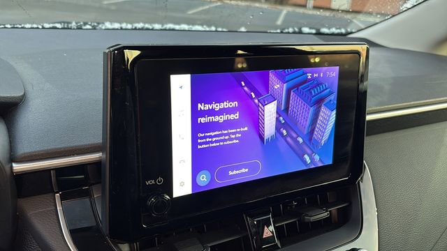 Used 2024 Toyota Corolla LE image 18