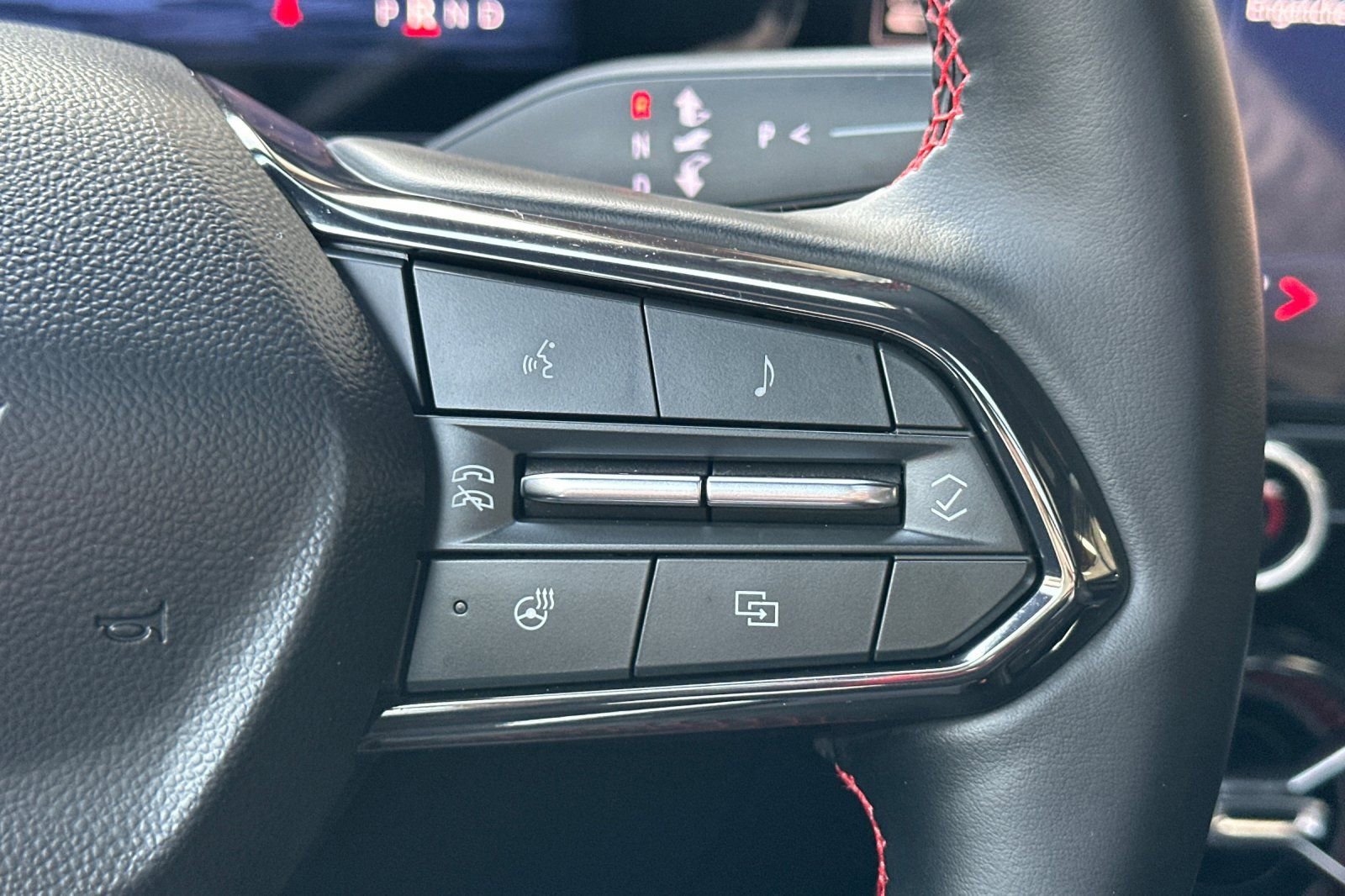 Used 2025 Chevrolet Blazer EV RS image 33