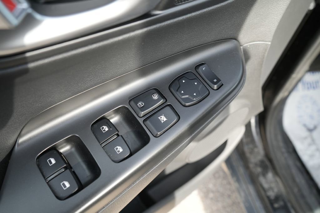 Certified 2023 Hyundai Kona Limited w/ Winter Weather Package image 20