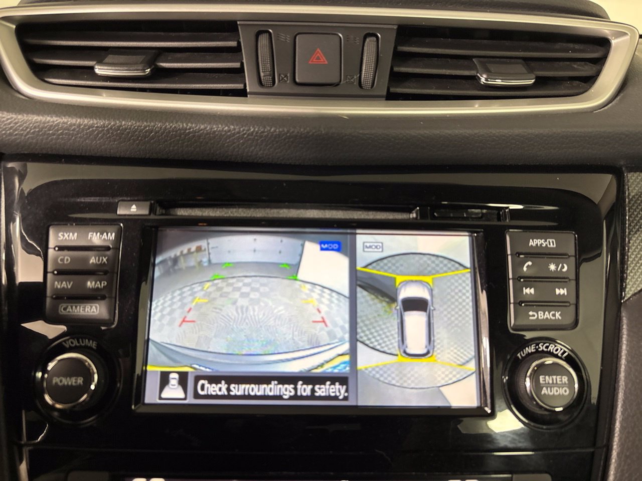 Used 2016 Nissan Rogue SL w/ SL Premium Package AWD/4WD image 20