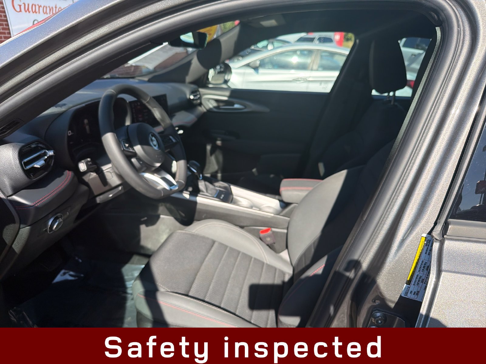 Used 2025 Dodge Hornet GT AWD/4WD image 11
