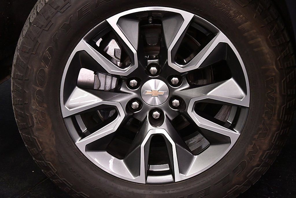 Used 2022 Chevrolet Silverado 1500 LT image 9